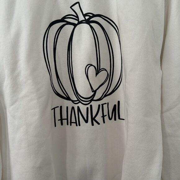 Thankful Thanksgiving Crewneck Sweatshirt NWT - Picture 2 of 4